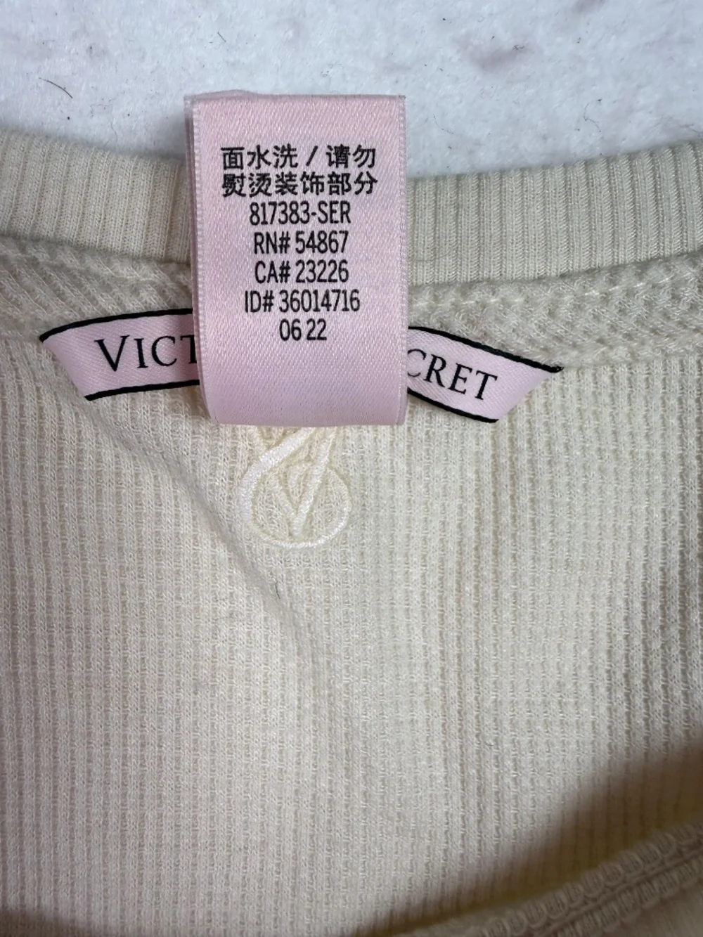 Victoria's Secret Waffle Knit Tee Shirt Short Sleeve Ivory Cream Women's XL EUC